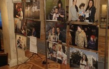 Не забыть на войне: В Верховной Раде проходит выставка фотографий семей пленных бойцов (фото)