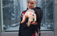 Поклонники Lil Peep нашли возможную виновницу смерти рэпера (фото)