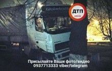 В Киеве произошло масштабное пьяное ДТП, свидетели хотели устроить над водителем самосуд (фото)