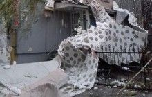 В Киеве со стены многоэтажки рухнул утеплитель (фото)