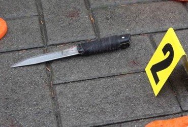 В Одессе задержали мужчину, который в маршрутке ударил пассажира ножом