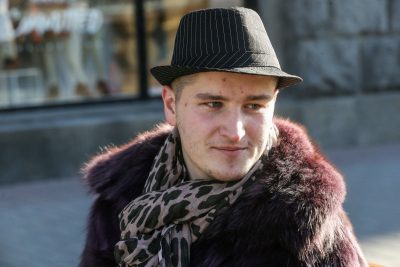 Сиськи салбыраған орыс