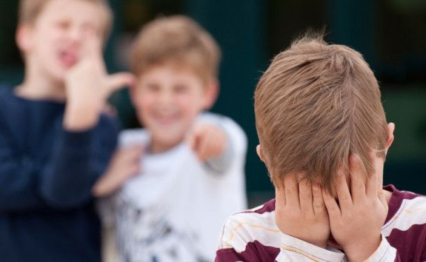 Издевательства над ровесниками - довольно распространенное явление в школах / скриншот УНИАН Издевательства над ровесниками - довольно распространенное явление в школах / скриншот УНИАН