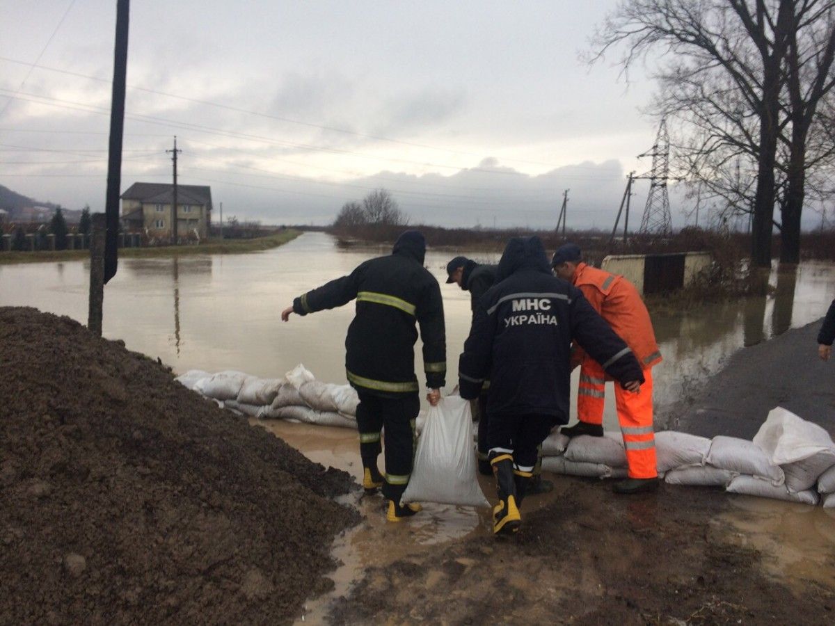 Zakarpattia emergency service