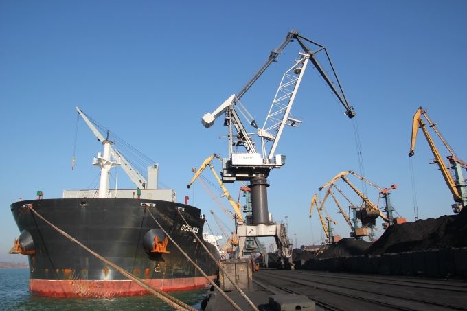 В Украину прибыли еще два судна с американским углем / фото port-yuzhny.com.ua В Украину прибыли еще два судна с американским углем / фото port-yuzhny.com.ua