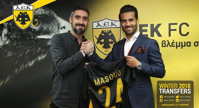 Шоджаи будет играть в АЕК, как минимум, до конца нынешнего сезона / aekfc.gr Шоджаи будет играть в АЕК, как минимум, до конца нынешнего сезона / aekfc.gr
