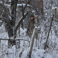 Боевики обстреляли поселок Пивденное на линии разграничения в Донецкой области