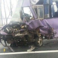 На Львовщине легковушка столкнулась с автобусом, пострадали пять человек (фото, видео)