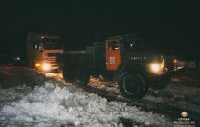 На Тернопільщині за вихідні рятувальники відбуксирували 13 вантажівок та 2 мікроавтобуси, які потрапили у снігові пастки