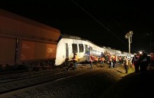 У Німеччині пасажирський потяг зіткнувся з вантажним, близько 50 постраждалих (фото)