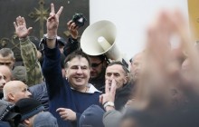 Саакашвілі передали в СІЗО особисті речі, ліки та зошити - адвокат (відео)