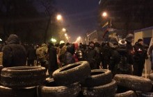 Protesters say 10 injured after storming Saakashvili's tent camp outside Rada (Video)
