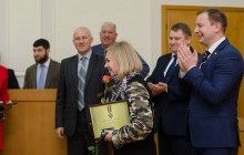 В Тернополе отметили наградами 46 волонтеров (фото)