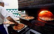 ЮНЕСКО внесла приготовление неаполитанской пиццы в список культурного наследия (фотогалерея)