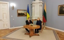 Порошенко та Грібаускайте проводять переговори "тет-а-тет" (фото)