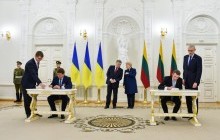Литва буде активно брати участь в процесі деокупації Криму – Порошенко