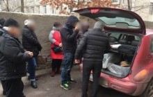 На Харьківщині шахраї виманювали гроші у пенсіонерів біля супермаркетів під виглядом акцій
