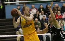 "Будівельник" обіграв "Черкаські Мавпи" в овертаймі матчу баскетбольної Суперліги