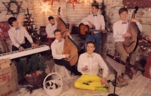 Легендарний різдвяний хіт Jingle Bells українською набрав мільйон переглядів на YouTube (відео)