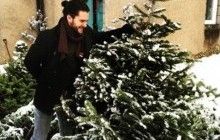 Джон Сноу решил подработать торговцем елками в Шотландии (фото)