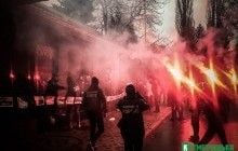 В Кременчуге пикет кафе активистами "Нацкорпуса" закончился дракой с полицией (видео)