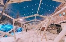 Зимняя сказка: появились первые фото заснеженного рождественского городка в Киеве