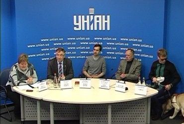 Всеукраинская волонтерская акция "Озвучим книги для незрячих"