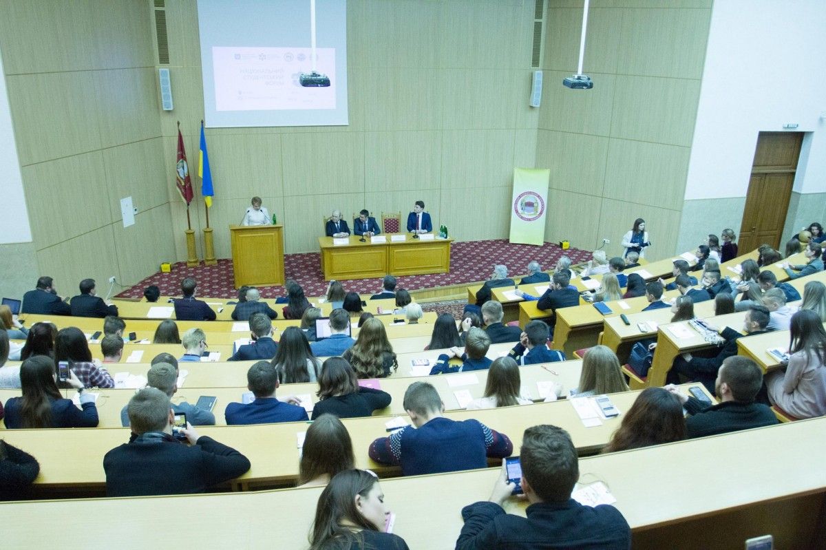 Вишам, які за результатами будуть визнані неефективними, загрожує ліувідація / фото mon.gov.ua Вишам, які за результатами будуть визнані неефективними, загрожує ліувідація / фото mon.gov.ua