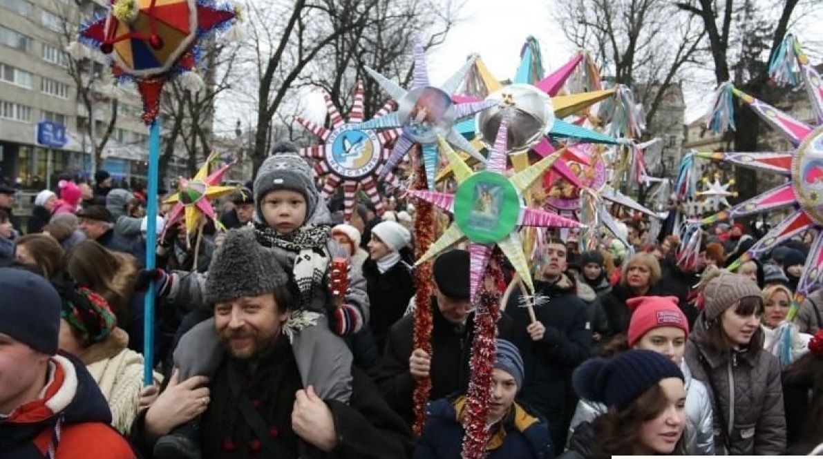 Традиционное рождественское шествие прошло во Львове / Львовская городской совет