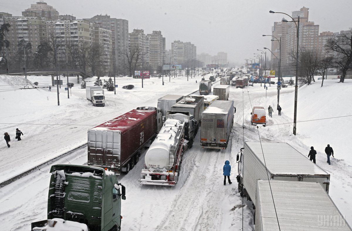 В Запорожской области отменили ограничение движения грузового и маршрутного транспорта / УНИАН