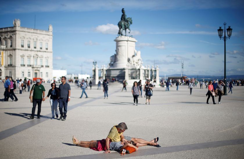 Теплий романтичний Лісабон / фото REUTERS