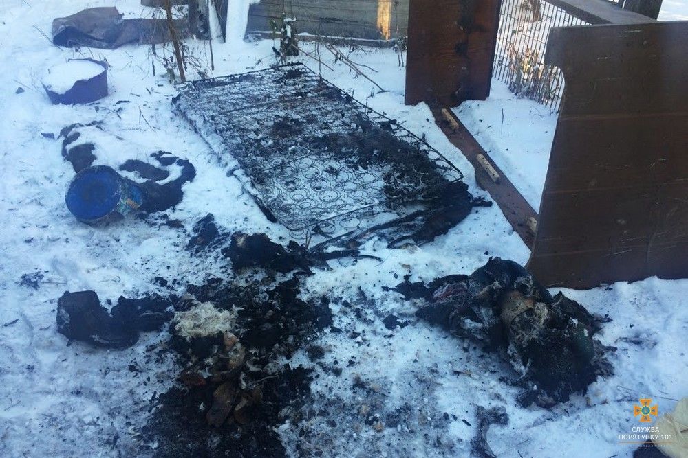 Причини виникнення події та матеріальні збитки встановлюються / фото ternopil.dsns.gov.ua Причини виникнення події та матеріальні збитки встановлюються / фото ternopil.dsns.gov.ua