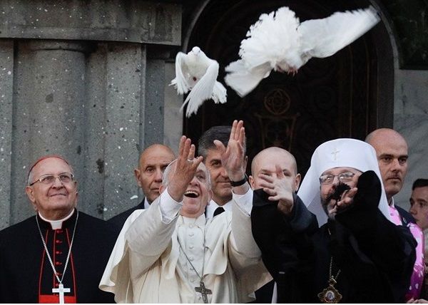 Папа Франциск посетил украинский собор Святой Софии в Риме / radiovaticana.vа