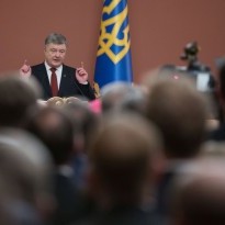 Poroshenko: We should finally make Russia fully implement Minsk accords