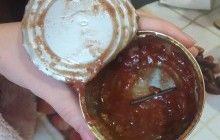 Под Харьковом покупателей ужаснула находка в консерве (фото)