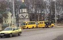 У Тернополі водії маршруток влаштували страйк, масово не вийшовши на рейси