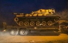 Власти Турции перебросили военную технику на границу с Сирией