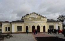 В Бердичеве торжественно открыли отреставрированный театр