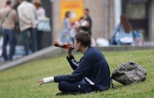 The Guardian: В Киеве мачо-алкоголизм создает проблемы