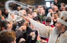 У день Навечір’я Богоявлення Предстоятель УПЦ звершив святкове богослужіння у Києво-Печерській лаврі