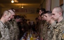 Голова Тернопільської ОДА провів святвечір напередодні Водохреща із військовослужбовцями (фото)
