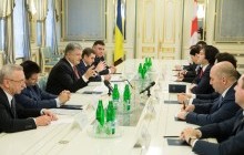 Poroshenko offers Georgia to include South Ossetia, Abkhazia issues in mechanism of upgrading Russia sanctions
