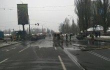У поліції розповіли подробиці масштабної ранкової ДТП в Києві, у якій згоріли 4 автомобіля