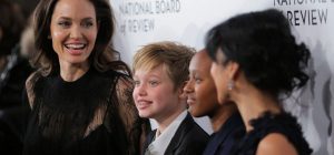 Анджелина Джоли набила символическое парное тату с 16-летней дочерью от Брэда Питта