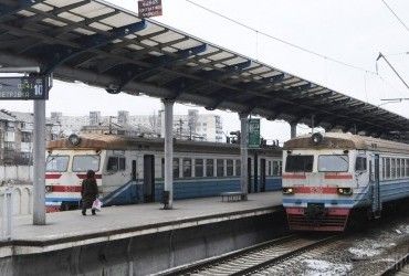 В Укрзалізниці запропонували перейменувати 8 станцій столичної кільцевої електрички