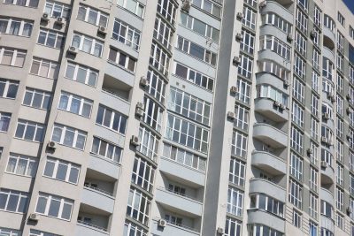 На первичном рынке нет единого экспертного анализа 