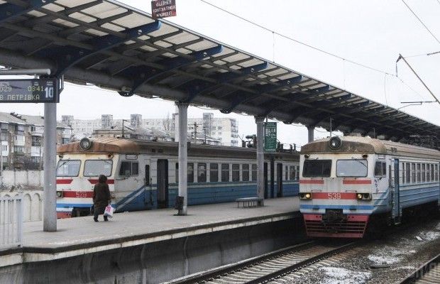 В "Укрзалізниці" запропонували перейменувати 8 станцій столичної кільцевої електрички