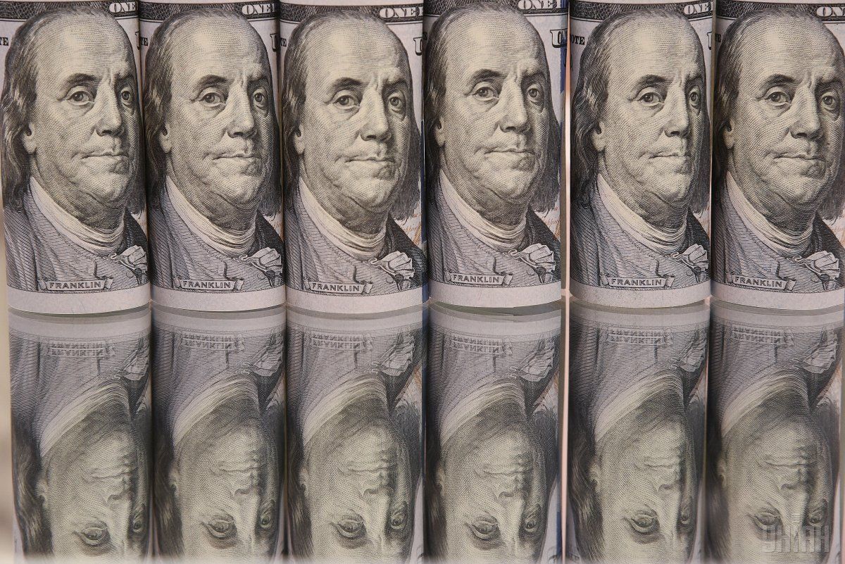 Ослабления американской валюты во многом кроются во внутренней политике властей США в период коронакризиса / фото УНИАН