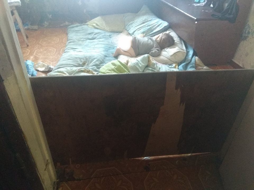 Дети были голодные и роздягненні / фото facebook.com/zoya.melnik.9 Дети были голодные и роздягненні / фото facebook.com/zoya.melnik.9