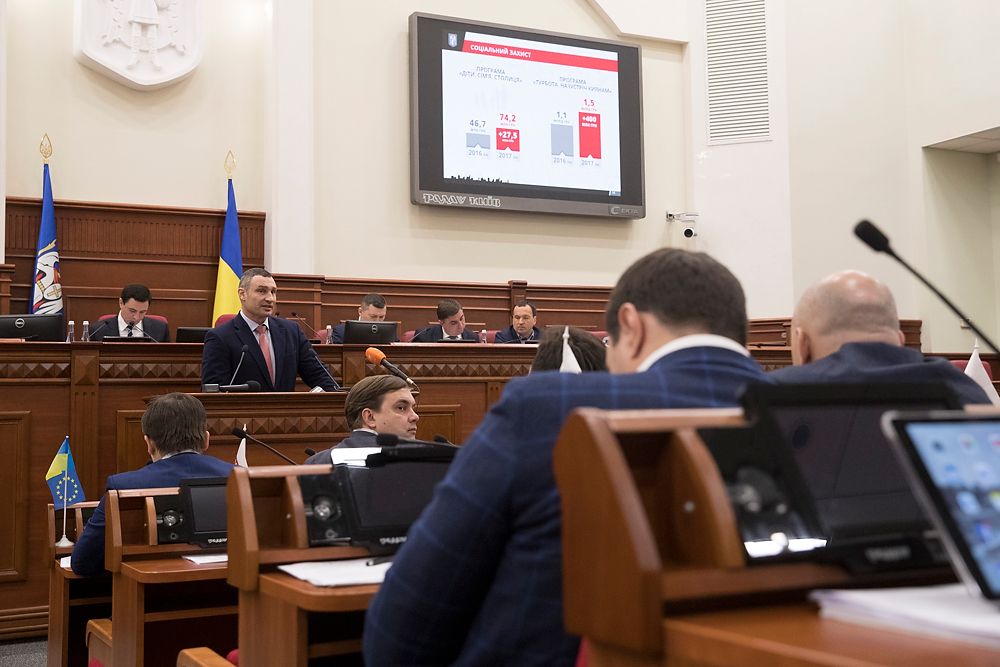 Также по словам Виталия Кличко, столица готовится провести финал Лиги чемпионов УЕФА / фото kiev.klichko.org Также по словам Виталия Кличко, столица готовится провести финал Лиги чемпионов УЕФА / фото kiev.klichko.org